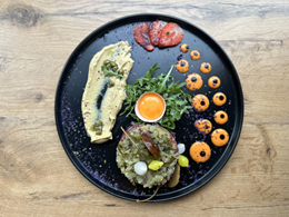 Tatar wołowy z polędwicy